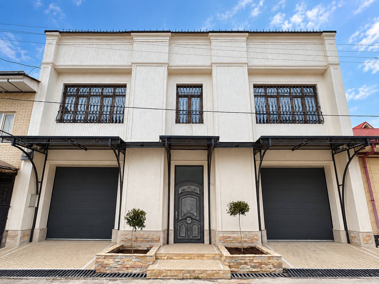 Фасад / Facade